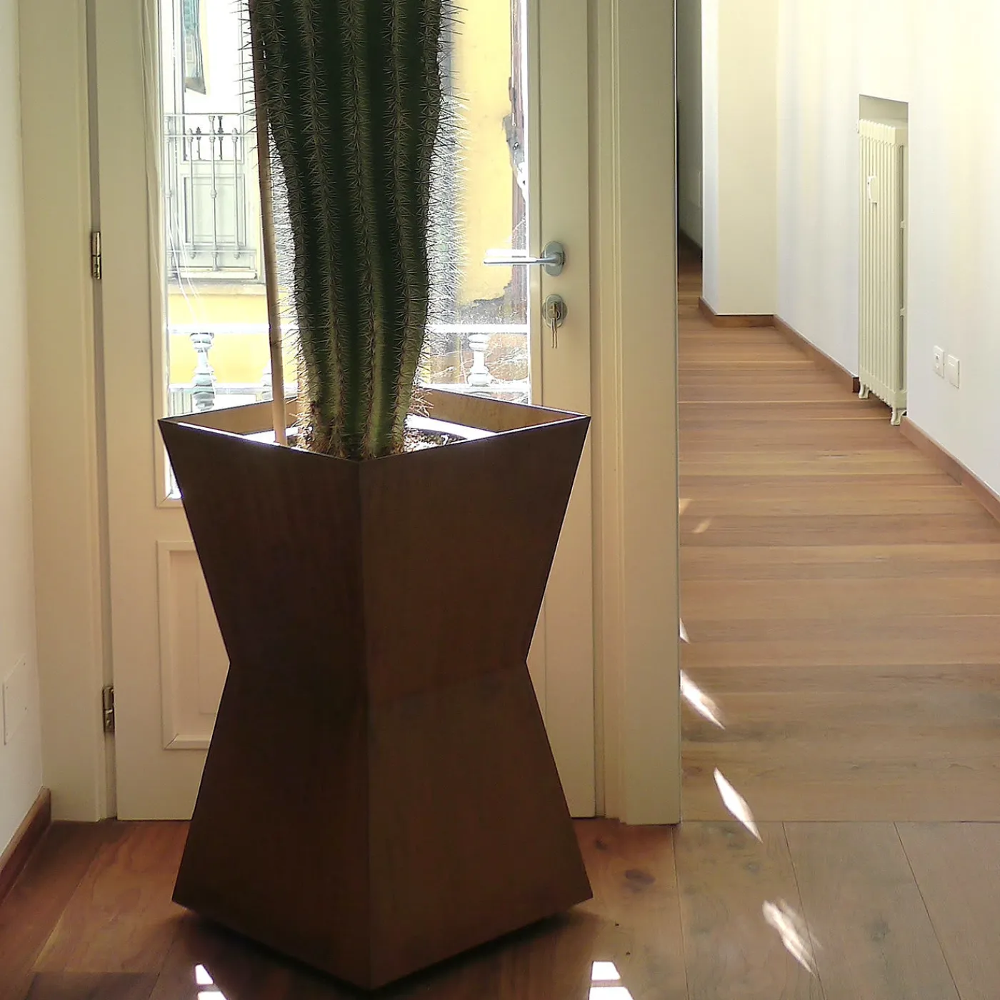 Marco Gaviraghi Calloni 5 Portavaso in acciaio corten> Cachepot E Portavasi