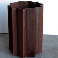 Marco Gaviraghi Calloni 23 Portavaso in ferro> Cachepot E Portavasi