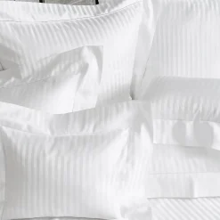 Verderoccia Athos Jacquard Bianco US Standard Sham><noscript><img width=