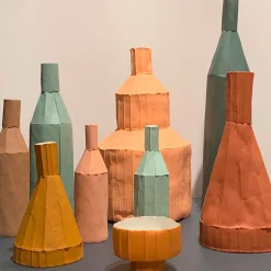 Paola Paronetto Bottiglia Decorativa Liscia C10/Terracotta Scura><noscript><img width=