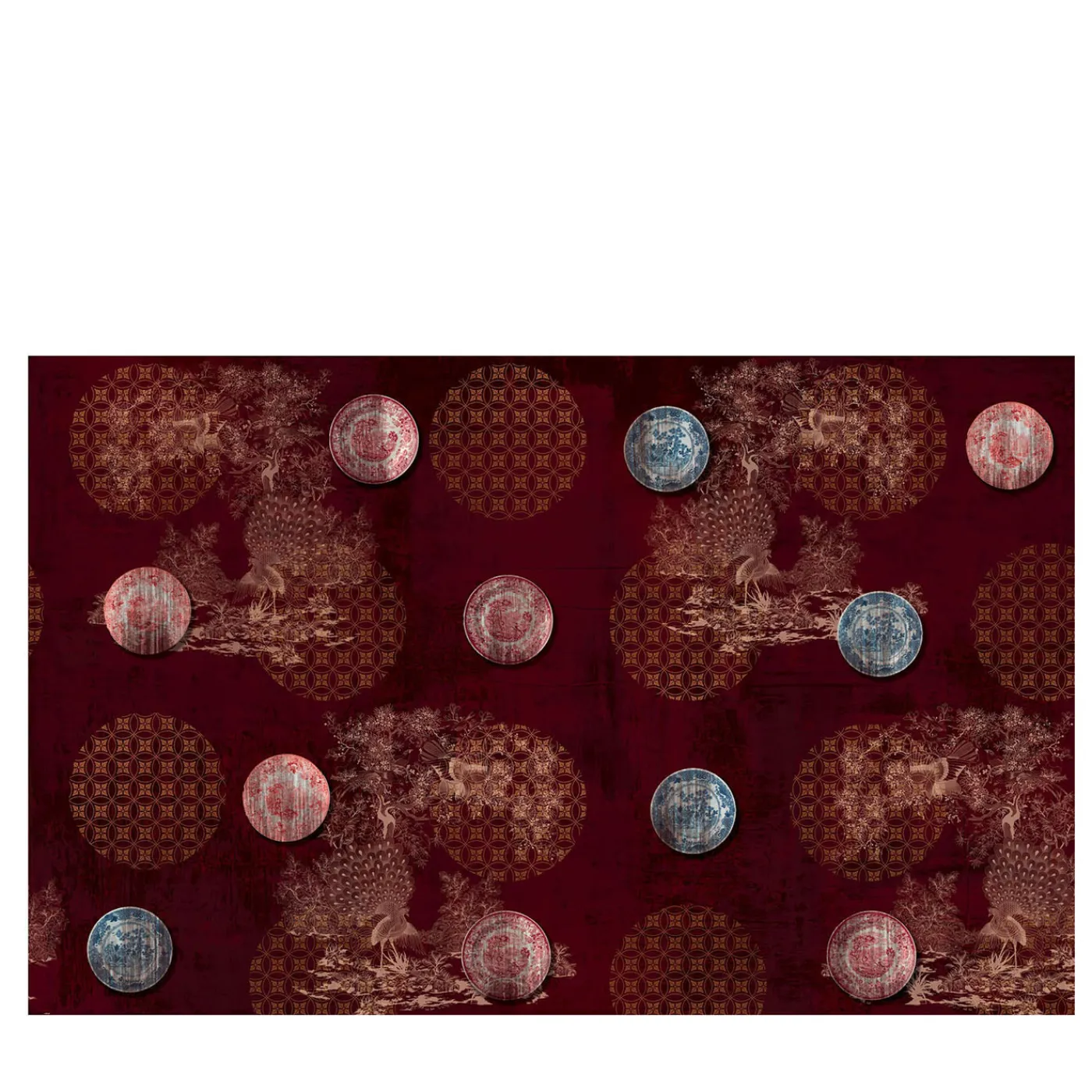 Officinarkitettura Carta da parati Chinese plates rossi e dorati con motivo a pavoni> Carte Da Parati