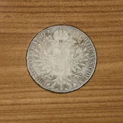 Emanuele Pantanella Design Centrotavola Moneta Antica in Afromosia n.5> Centrotavola