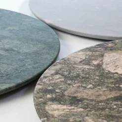 Espidesign by Paola Speranza Centrotavola rotondo Convivio in marmo grigio Bardiglio><noscript><img width=