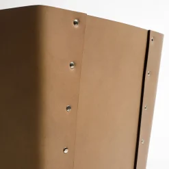 Oscar Maschera Cestino Rivets Carlo di Claude Bouchard> Ceste