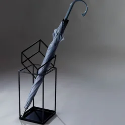 Marco Ripa Chi sei tu portaombrelli><noscript><img width=