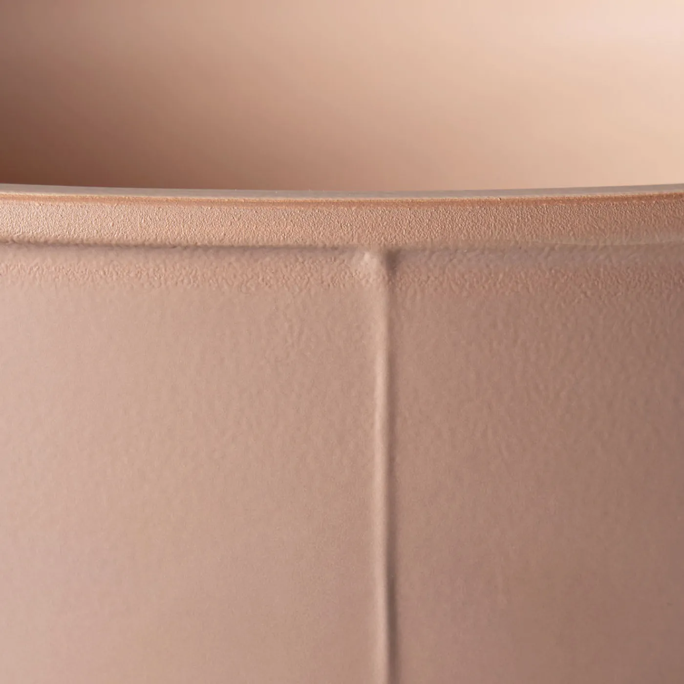 Bitossi Ceramiche Ciotola marrone Seams di Benjamin Hubert> Centrotavola