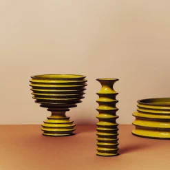 Bitossi Ceramiche Ciotola Revolver gialla e marrone di Christoph Radl> Centrotavola