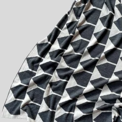 Lanificio Leo Coperta Archetipo bianco/nero di Makeyourhome + Walter Terruso> Coperte