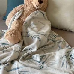 Villa Como Coperta di bambù dipinta a mano con frange bianche e nere> Coperte