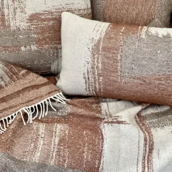 Villa Como Coperta Graffiti con frange marrone e beige><noscript><img width=