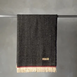 The House of Lyria Coperta policroma con frange Riptide><noscript><img width=