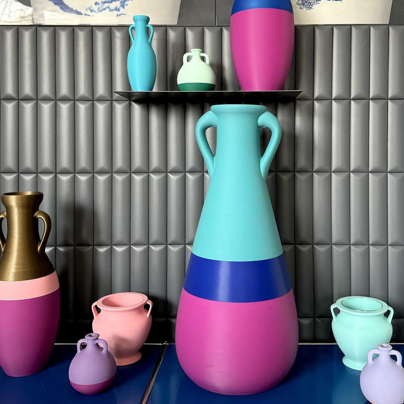 Pop Pot Cornelia XXL Anfora blu fucsia e azzurra #2> Anfore