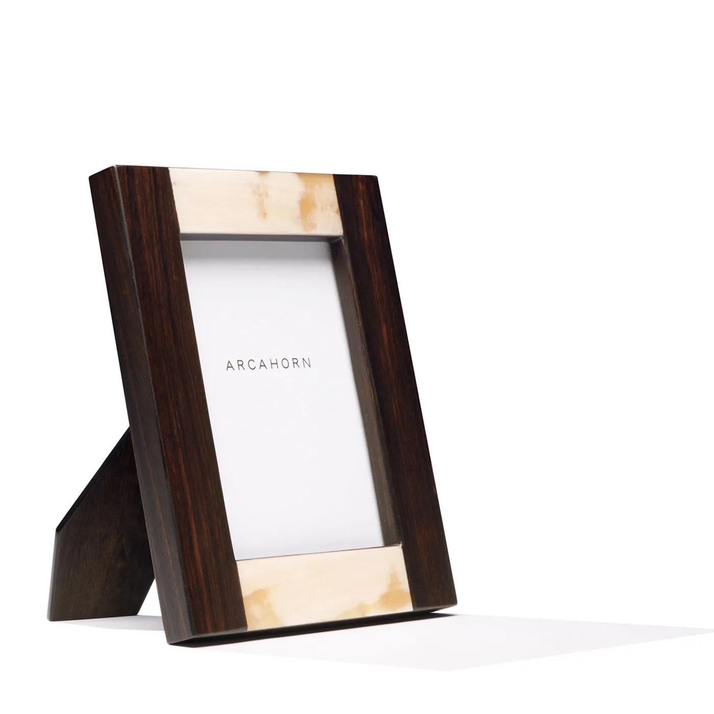 Arcahorn Cornice Grande Medea in Corno e Ebano> Cornici