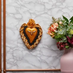 Cuore di Argilla CUORE IN CERAMICA CON MOTIVO APE BE(E) GOLD> Sculture Da Parete