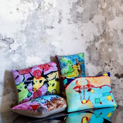 Coralla Maiuri Cuscino imbottito in velluto di seta di mucca giallo><noscript><img width=