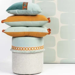 l'Opificio Cuscino Rettangolare Arancione in Edizione Limitata POPHUG di Pistacchio&Caffé><noscript><img width=