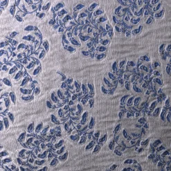 The House of Lyria Cuscino rettangolare in jacquard blu e argentato con motivo floreale Murcia><noscript><img width=