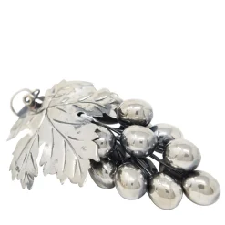 Brandimarte Firenze Decorazione con grappolo d'uva in argento> Centrotavola