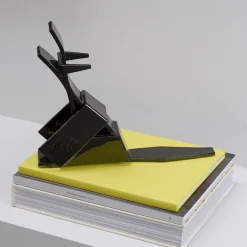 Mutina El Lobo Nero Oggetto Decorativo di Patricia Urquiola><noscript><img width=