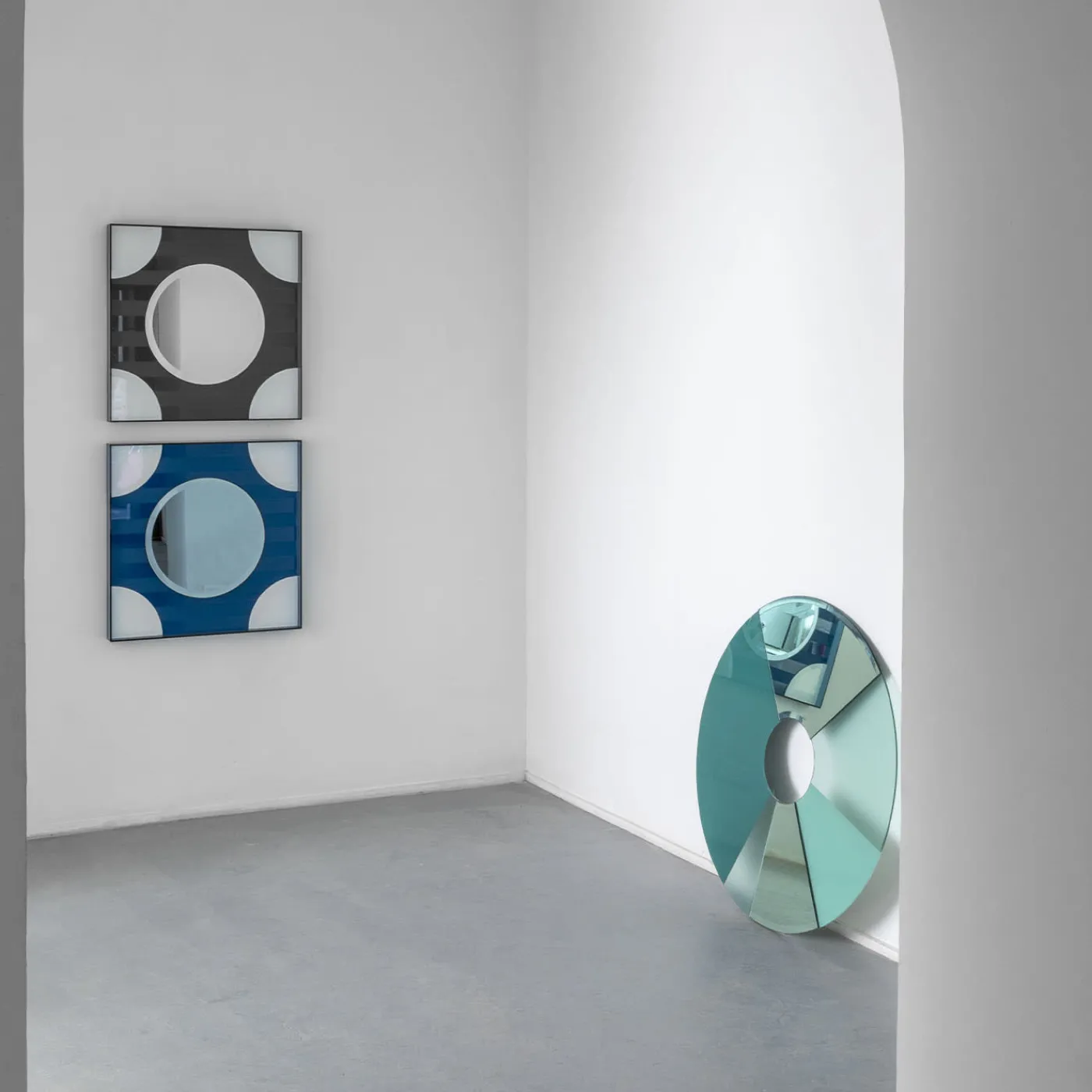 Giovanni Botticelli Figure M1 Specchio blu> Specchi Da Parete