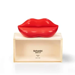 Gufram ini Bocca><noscript><img width=