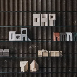 Salvatori Il villaggio - Scultura Novecento Guatemala di Rodolfo Dordoni><noscript><img width=