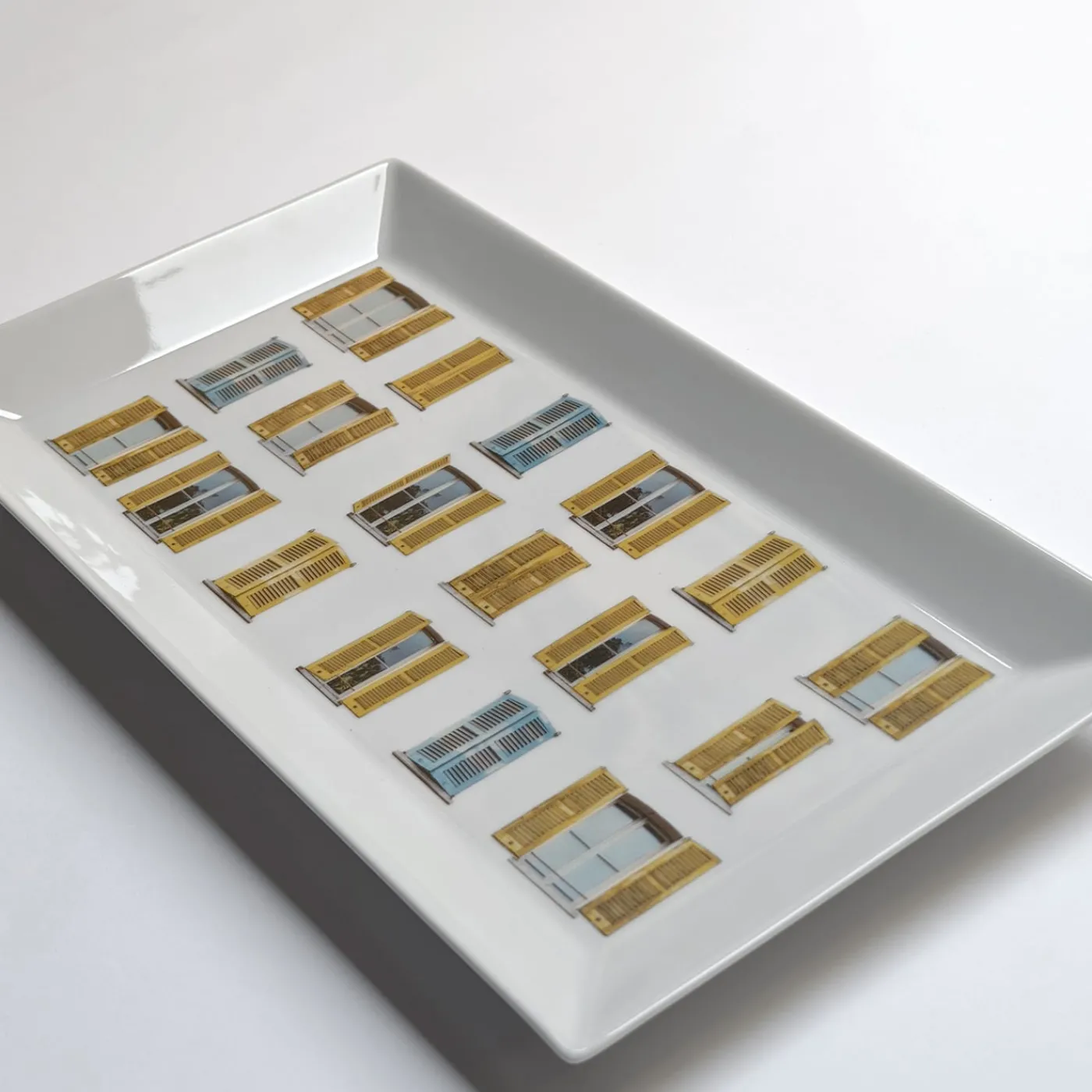 Grand Tour by Vito Nesta La Finestra Sul Cortile Videopoche rettangolare in porcellana #6> Svuotatasche