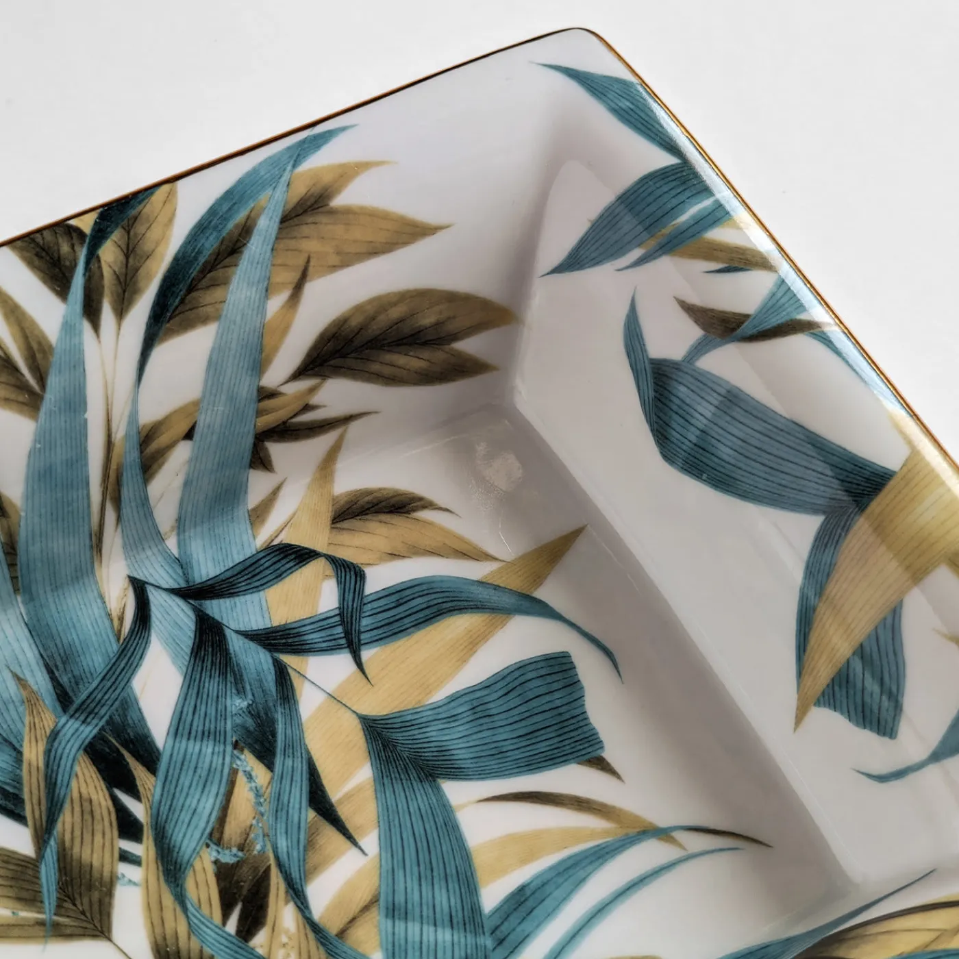 Grand Tour by Vito Nesta Las Palmas Set di posacenere e svuotatasche in porcellana> Svuotatasche