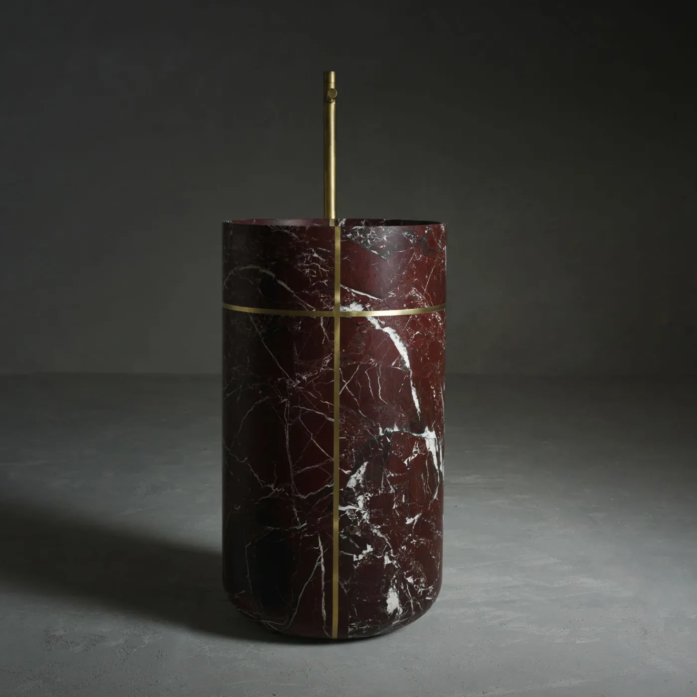 Kreoo Lavabo Tao Freestanding in Rosso Lepanto> Lavabi E Vasche Da Bagno