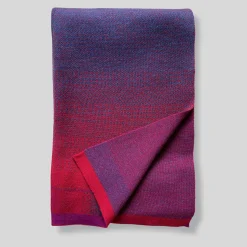 Lanificio Leo Madori Aka Coperta rossa e blu di Stormo Studio> Coperte