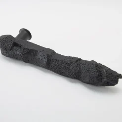 NIVA Design Maniglia per porta nera Lavica di Nicole Valenti> Maniglie