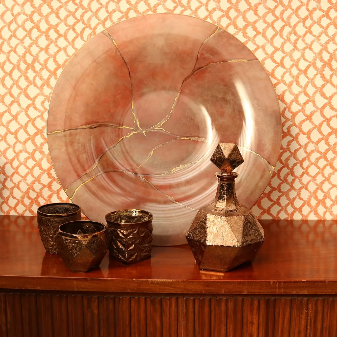 Griffe Montenapoleone by Vetrerie di Empoli Marmo Piatto grande rosa con oro> Piatti Decorativi