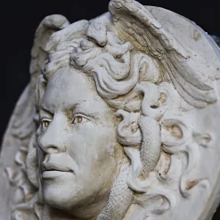 Galleria Romanelli Medusa a basso rilievo di Romanelli> Sculture Da Parete