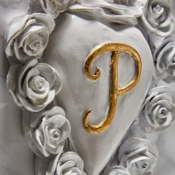 Cuore di Argilla MISS CON INIZIALE DI CUORE IN CERAMICA BIANCA><noscript><img width=