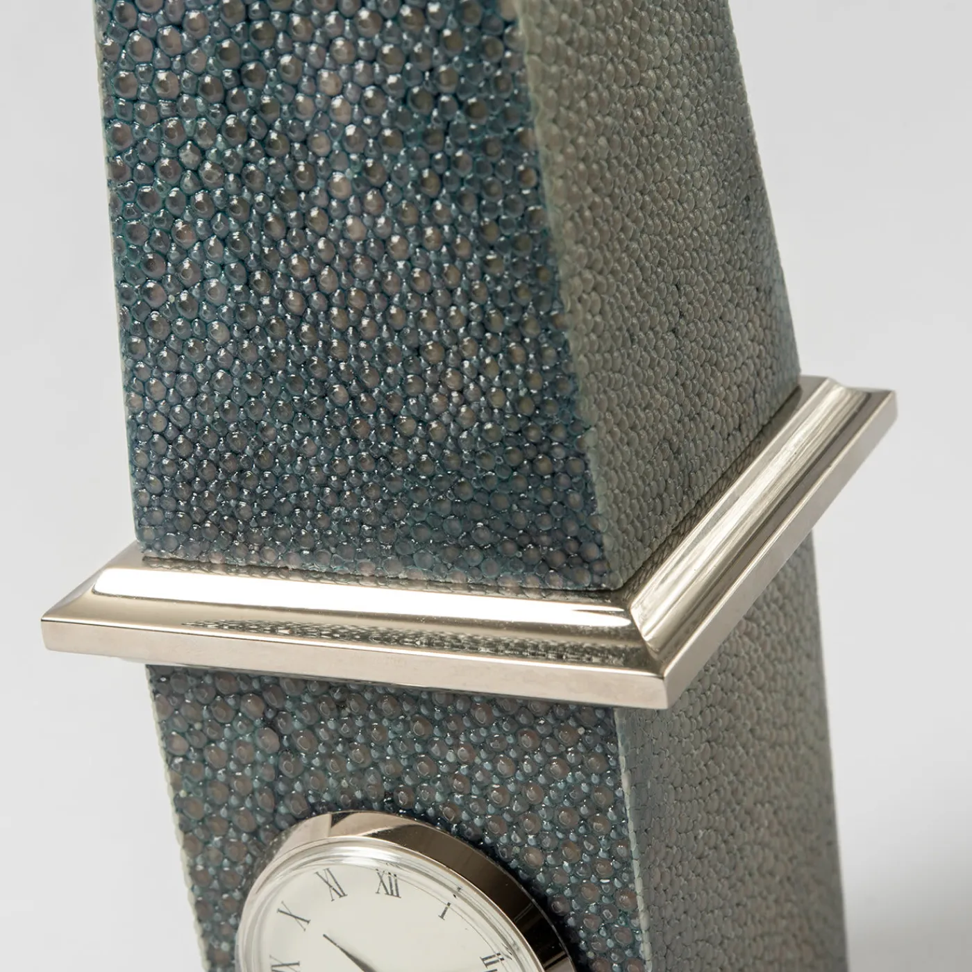 Design Center 1991 Orologio Galucharme Luxor Obelisk di Nino Basso> Orologi