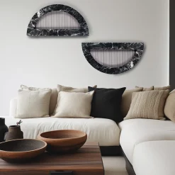 Chendù ORU Collection Decoro da parete a mezzo cerchio in marmo nero di Marquinia><noscript><img width=