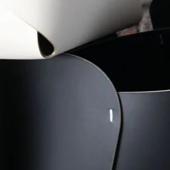 StudioNudo Overlaps Cesta regular in cuoio nera><noscript><img width=