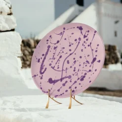 Carola fra i Trulli Piatto decorativo in ceramica lilla e viola><noscript><img width=