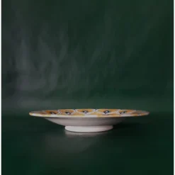 La Bottega del Vasaio Piuma di pavone gialla ⌀ Piatto decorativo da 16 cm><noscript><img width=