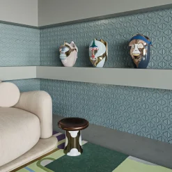 Bosa Primates Kandti Vaso in ceramica lilla lucida con dettagli in metallo Di Elena Salmistraro><noscript><img width=