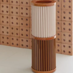 Mutina Rombini B VAso Marrone e Rosa di Ronan e Erwan Bouroullec><noscript><img width=