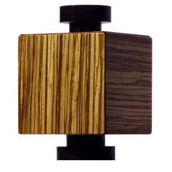 Serafino Zani Scatola Teresa in edizione limitata di Ettore Sottsass> Scatole