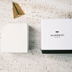 Alimonti Milano Scultura cubica in marmo di Carrara Colpo Da Maestro Fusione> Sculture Decorative