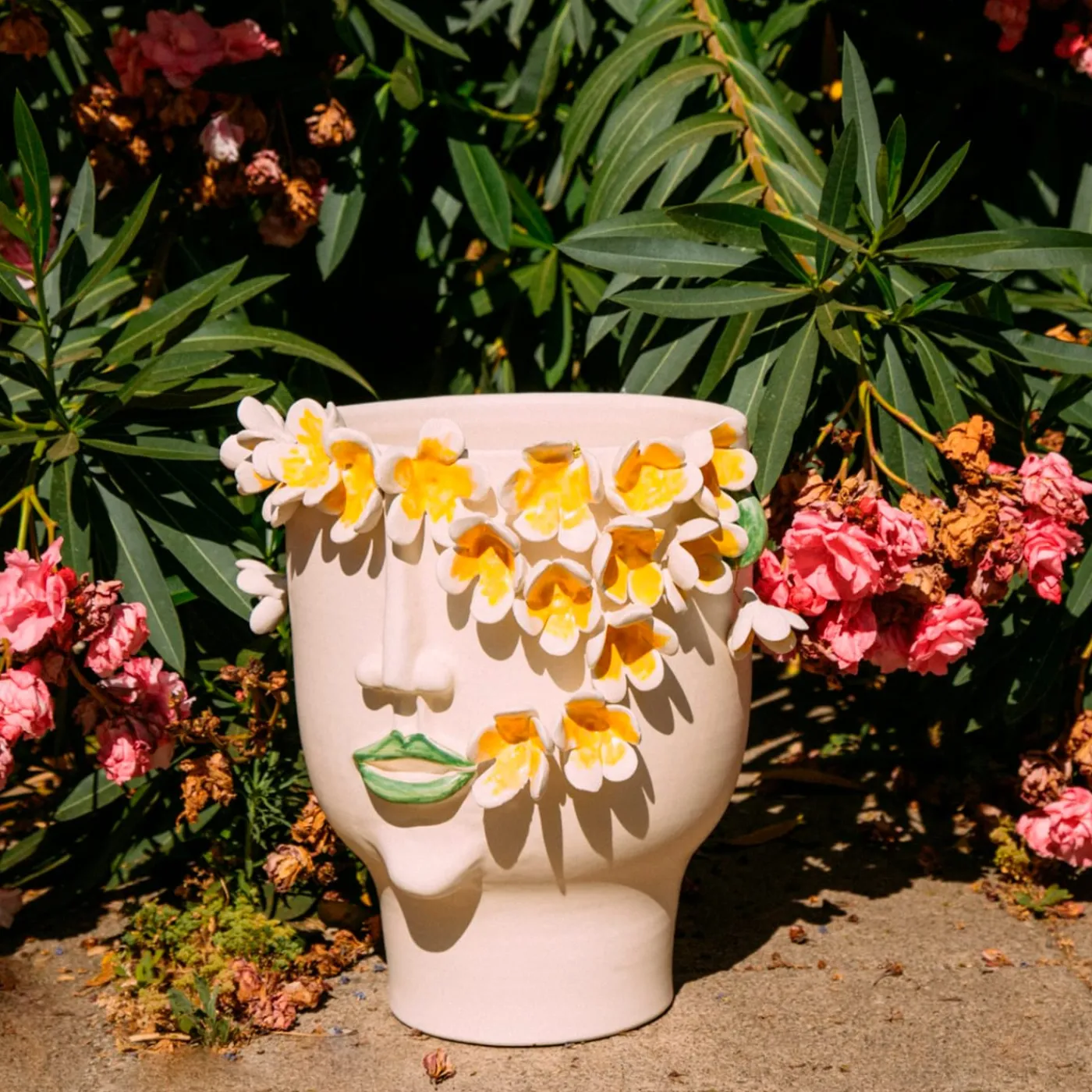 Patrizia Italiano Scultura di Frangipani> Vasi Figurativi