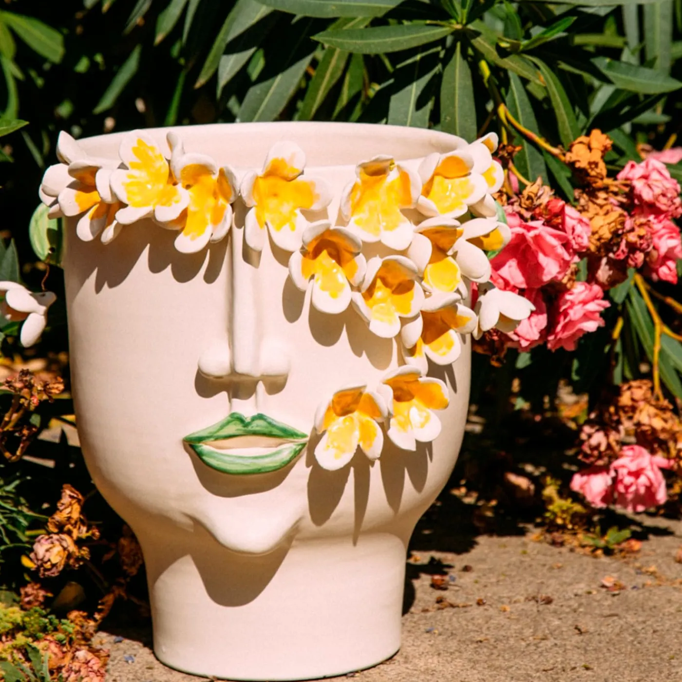 Patrizia Italiano Scultura di Frangipani> Vasi Figurativi