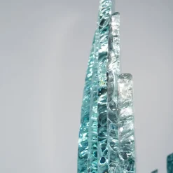 Ghirò Studio Scultura in cristallo d'onda con acquamarina><noscript><img width=