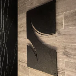 Marzia Boaglio Scultura in resina di alluminio Venti><noscript><img width=