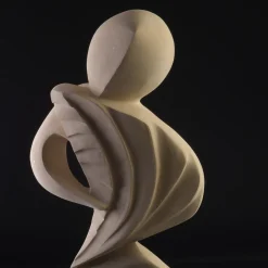 Creazioni di Andrea Serra Scultura La Musica del Vento in Pietra leccese><noscript><img width=