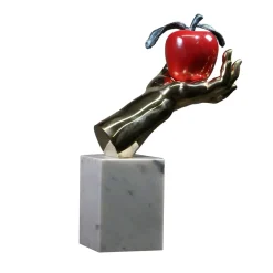 Fonderia Artistica Ruocco Scultura Mano Mela in bronzo policromo> Sculture Decorative