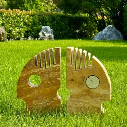 Espidesign by Paola Speranza Scultura Moon Double Face in Travertino Romano e Persiano><noscript><img width=